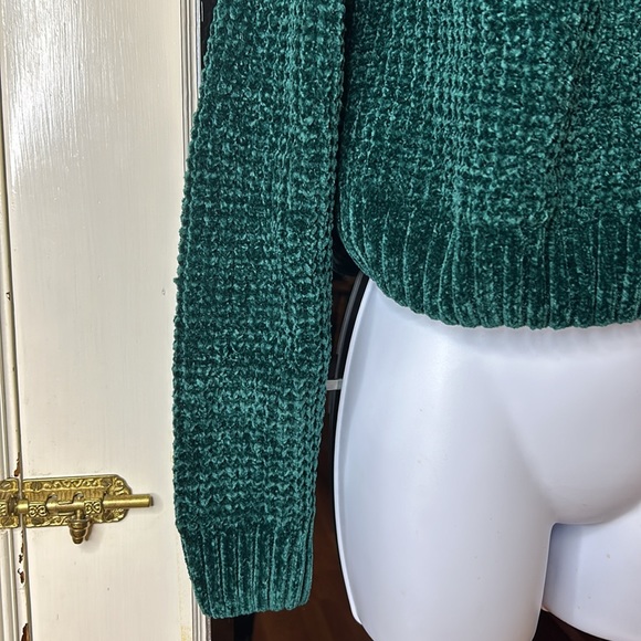 H&M Divided cropped sweater - Picture 3 of 10